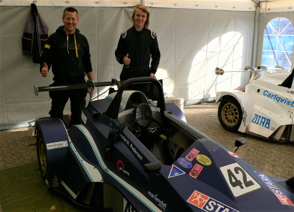 Højt humør hos Nicolai Nygaard Pedersen og Günther Pedersen efter heat 1